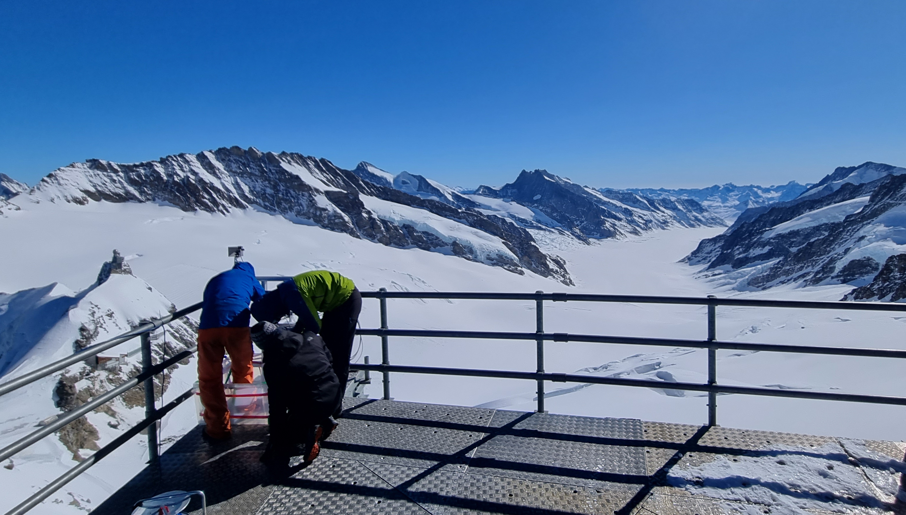 Winter bistatic radar campaign at Jungfraujoch – Chair of Earth ...